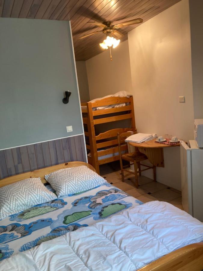 マルセイヤン Le Robinson Bed & Breakfast エクステリア 写真